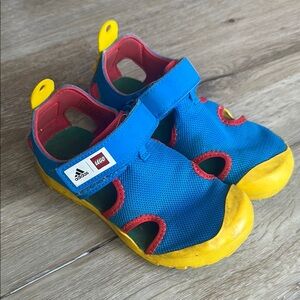 Adidas TERREX x LEGO Captain Toey Kids Sandals – Size 12 – Blue/Red/Yellow